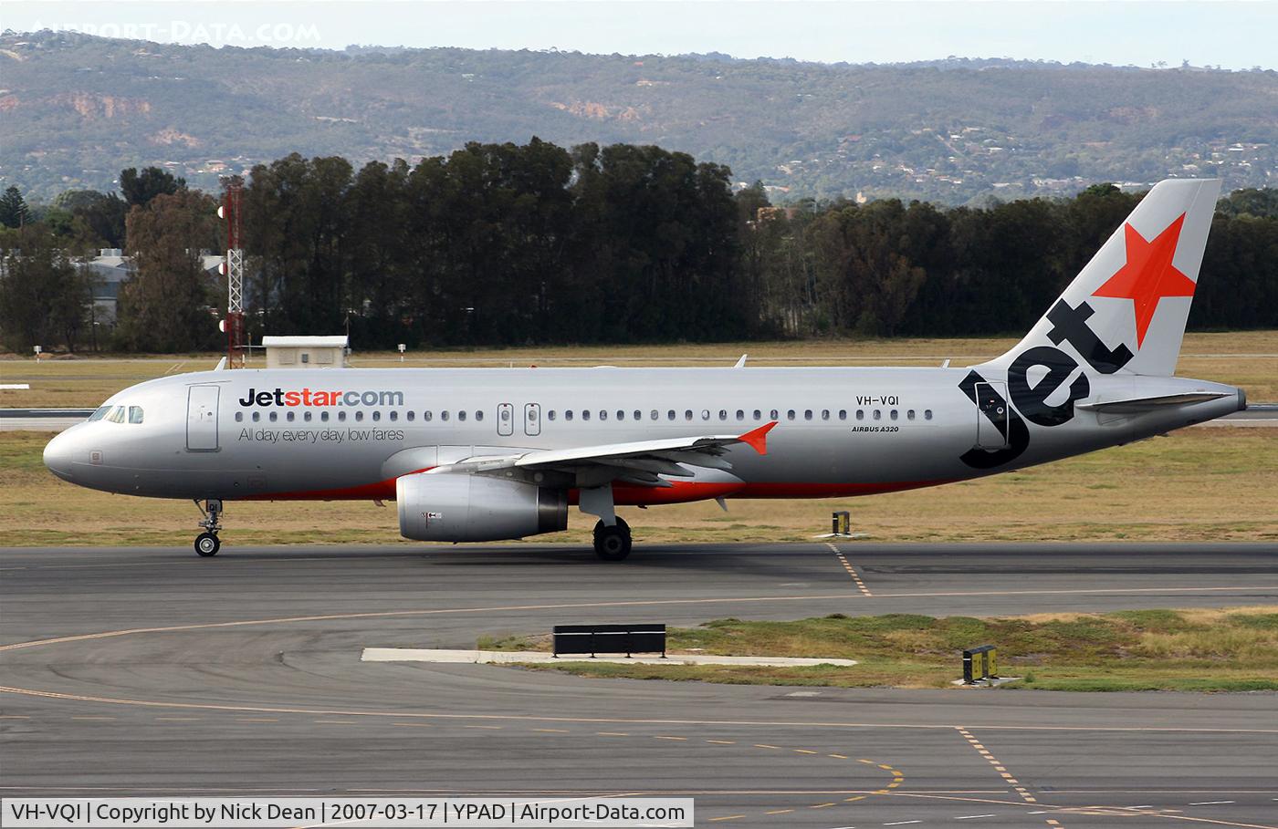 VH-VQI, 2006 Airbus A320-232 C/N 2717, /