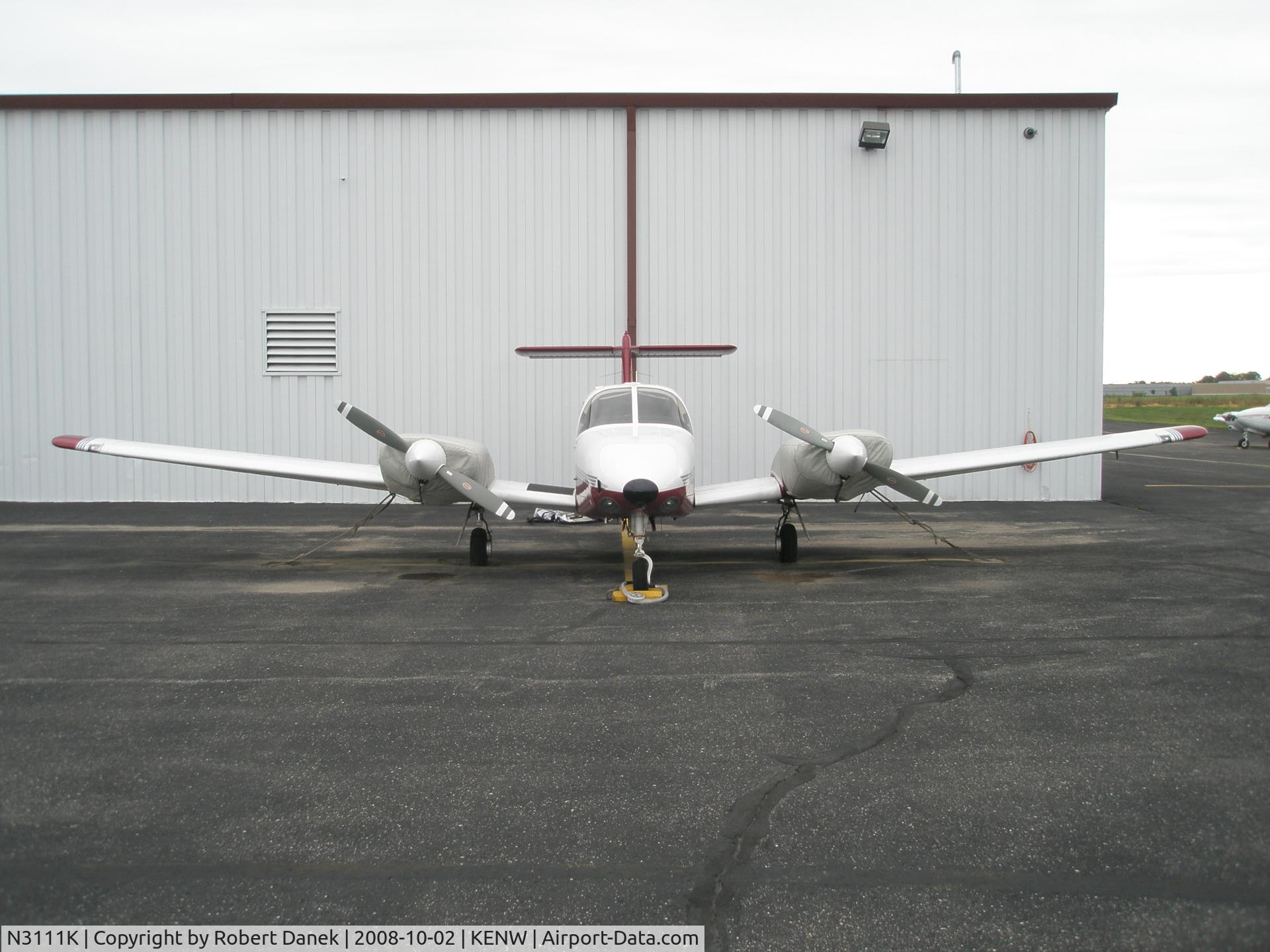 N3111K, 2007 Piper PA-44-180 Seminole C/N 4496240, 3111K on the ramp