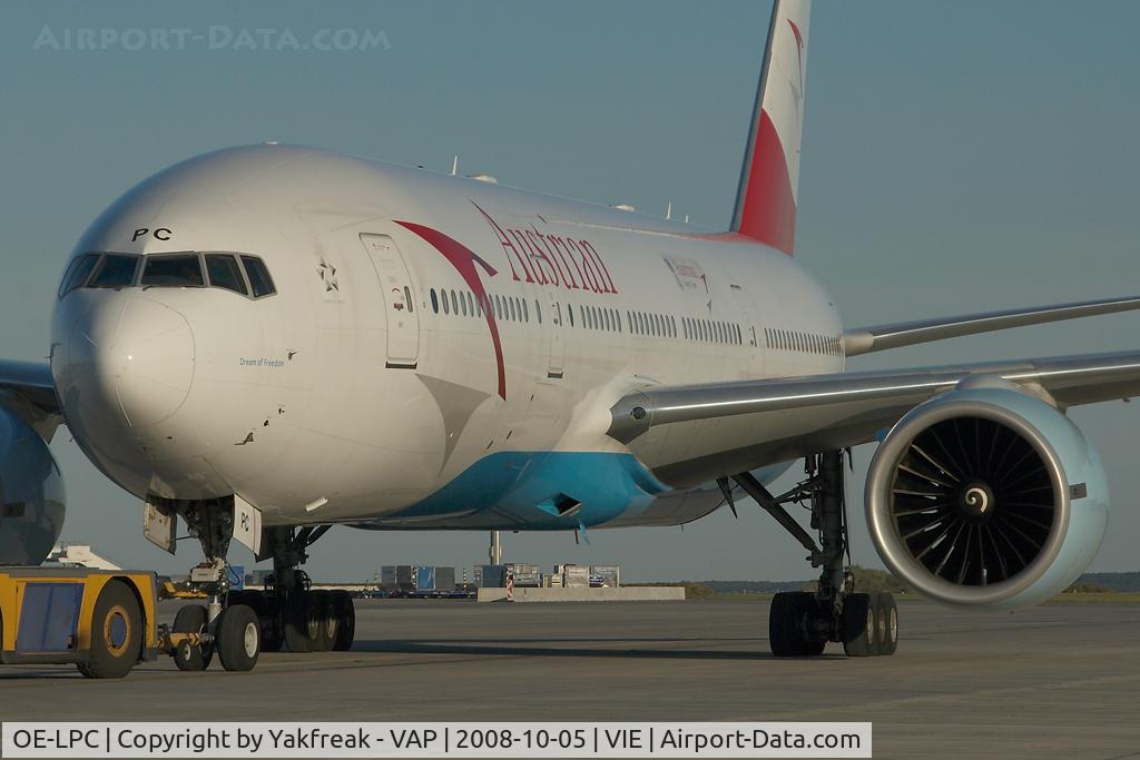 OE-LPC, 2002 Boeing 777-2Z9/ER C/N 29313, Austrian Airlines Boeing 777-200