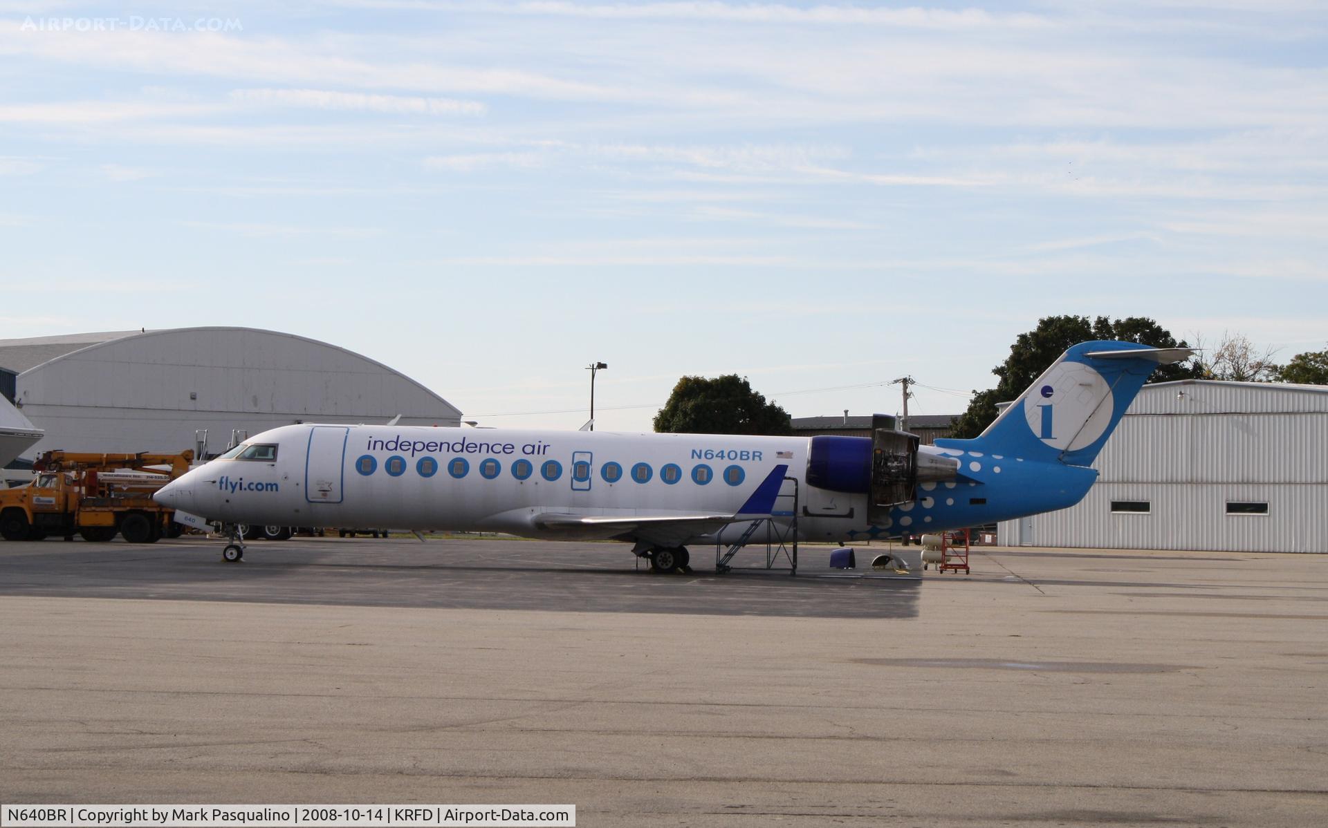N640BR, 1999 Bombardier CRJ-200ER (CL-600-2B19) C/N 7340, CL-600-2B19