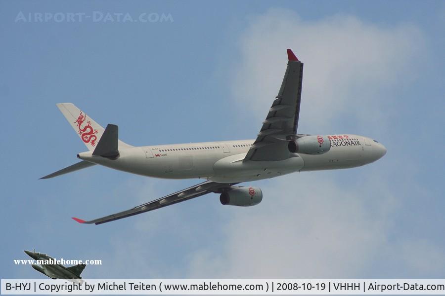 B-HYJ, 2002 Airbus A330-343X C/N 512, Dragonair