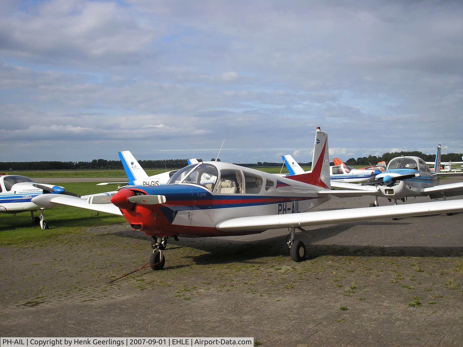 PH-AIL, SIAI-Marchetti S-208 C/N 4-232, Lelystad Airport , General Aviation