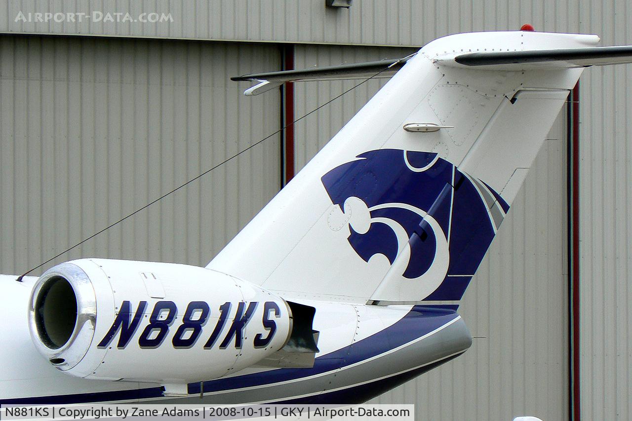 N881KS, 1999 Cessna 525 C/N 525-0300, Kansas State Citation 525 at Arlington Municipal
