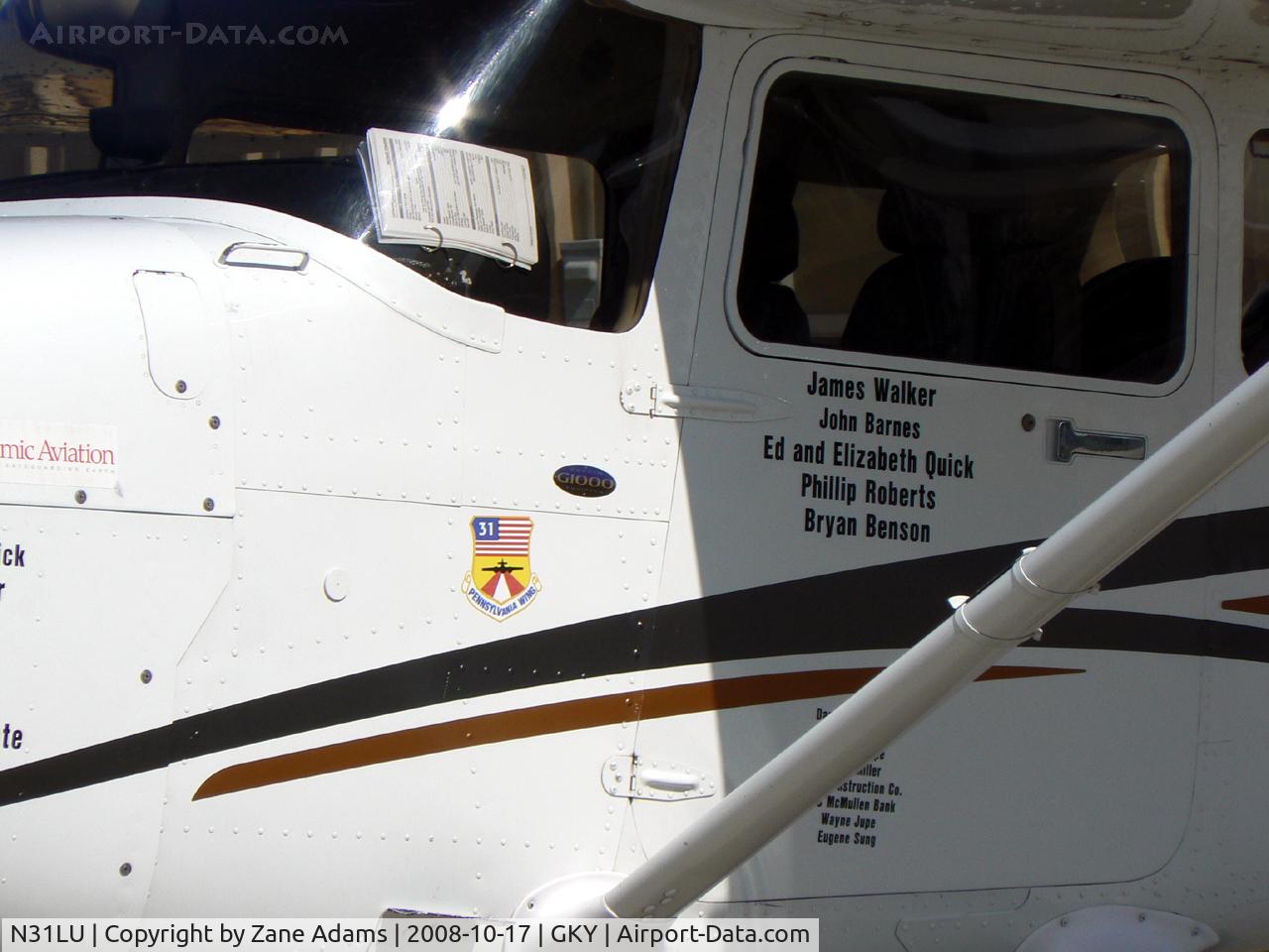 N31LU, 2005 Cessna 172R C/N 17281258, At Arlington Municipal