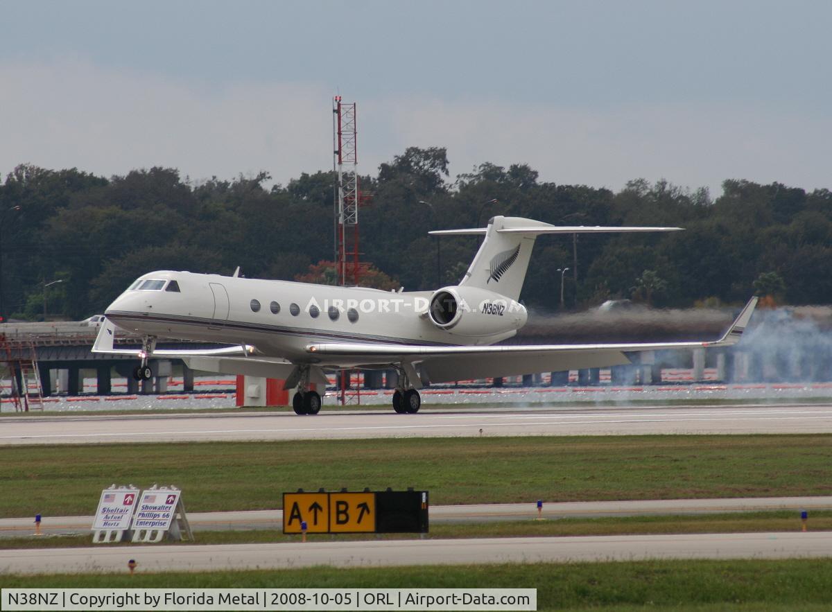 N38NZ, 1998 Gulfstream Aerospace GV C/N 554, Gulfstream V