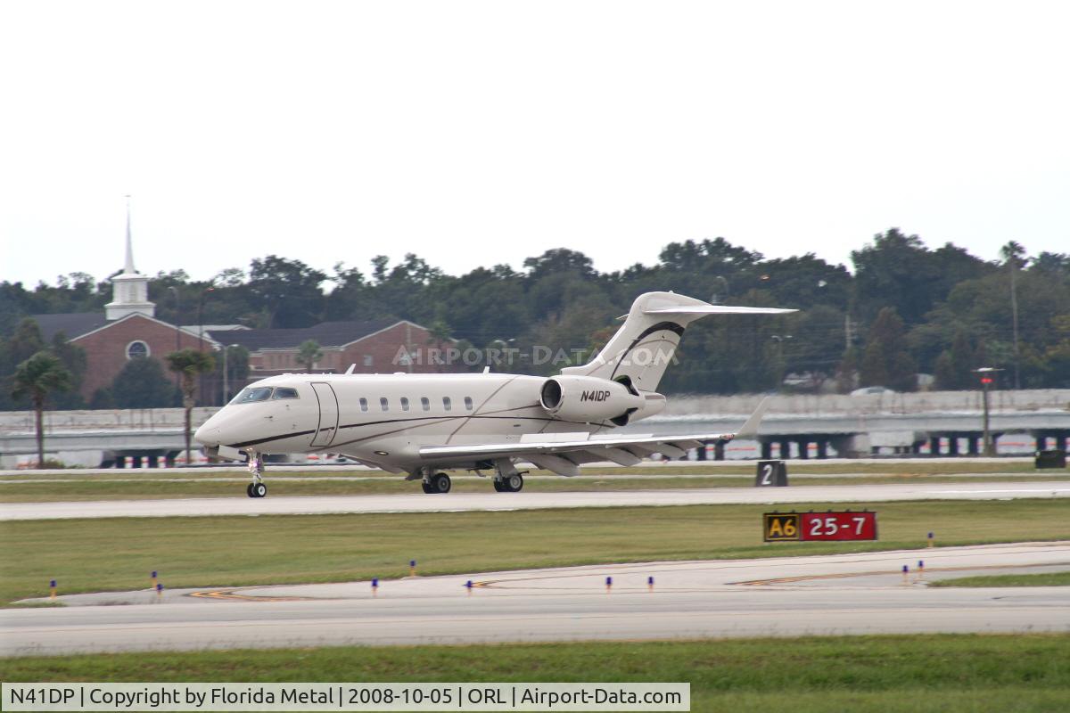 N41DP, 2004 Bombardier Challenger 300 (BD-100-1A10) C/N 20010, Bombardier Challenger 300