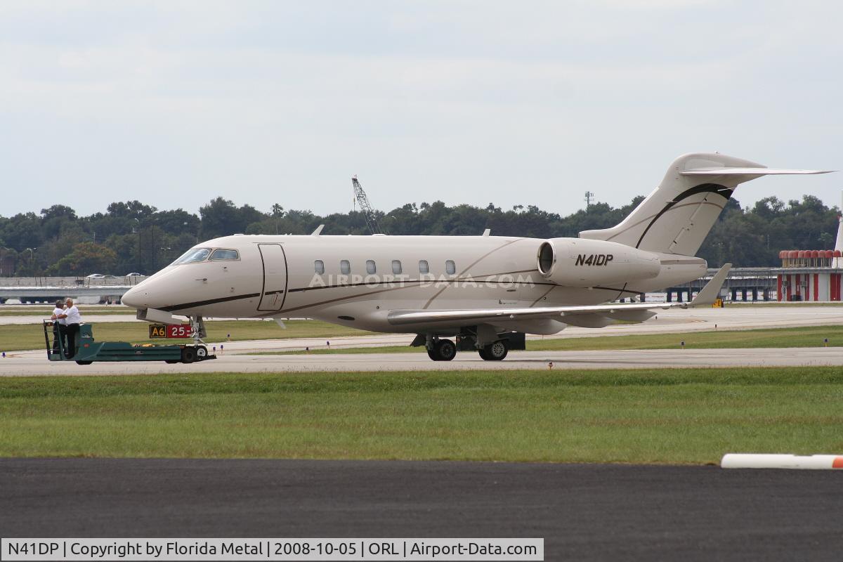 N41DP, 2004 Bombardier Challenger 300 (BD-100-1A10) C/N 20010, Bombardier Challenger 300