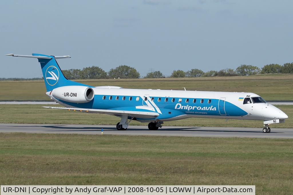UR-DNI, 2000 Embraer EMB-145EP (ERJ-145EP) C/N 145325, Dniproavia EMB145
