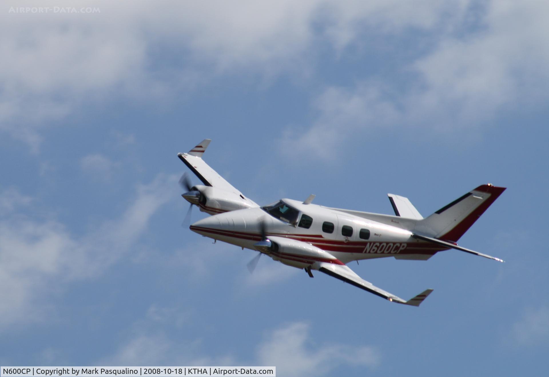 N600CP, 1982 Beech B-60 Duke C/N P-590, Beech B60