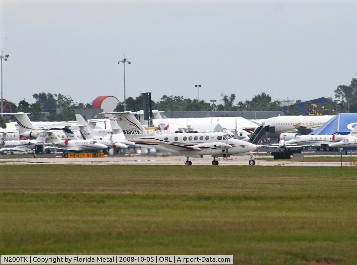 N200TK, 1985 Beech B200 King Air C/N BB-1240, Beech 200