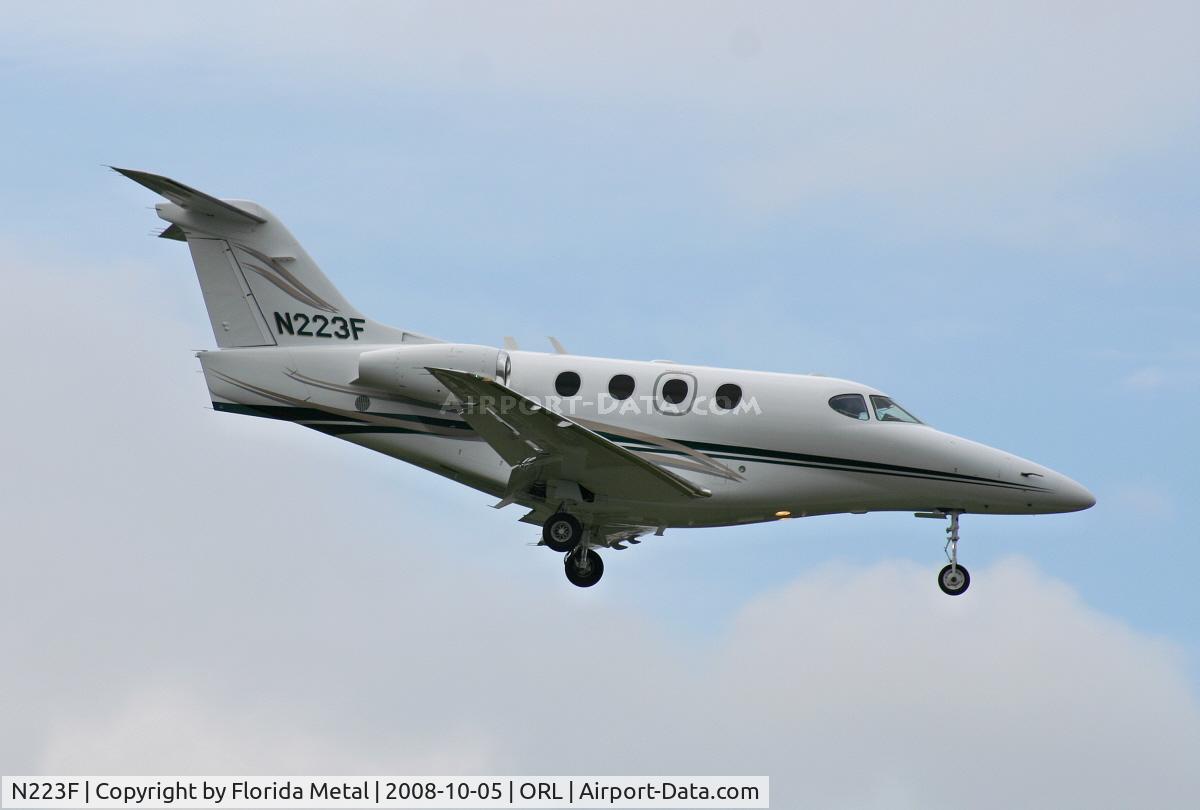 N223F, 2001 Raytheon Aircraft Company 390 C/N RB-22, Raytheon 390
