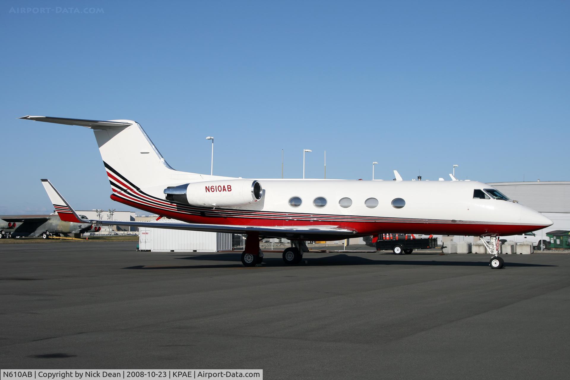 N610AB, 1983 Gulfstream Aerospace G-1159A Gulfstream III C/N 398, Parked here for 2 days so far