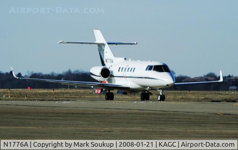 N1776A, 2005 Raytheon Hawker 850XP C/N 258750, N1776A @ KAGC