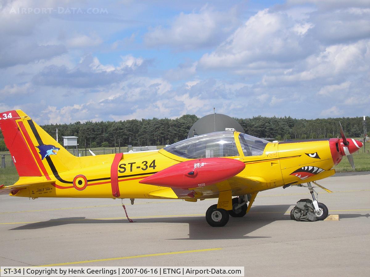 ST-34, SIAI-Marchetti SF-260MB C/N 10-34, NATO 25 yrs Geilenkirchen AFB  Belgian AF