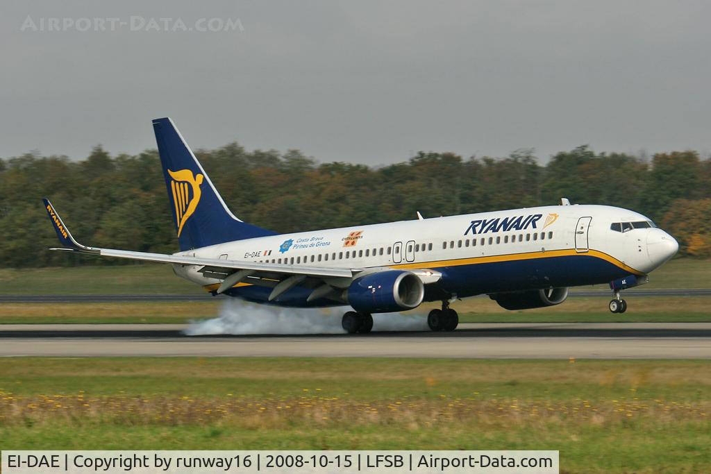 EI-DAE, 2002 Boeing 737-8AS C/N 33545, inbound from Valencia