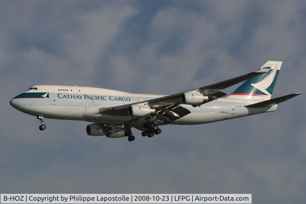 B-HOZ, 1992 Boeing 747-467/BCF C/N 25871, Short final on 26L