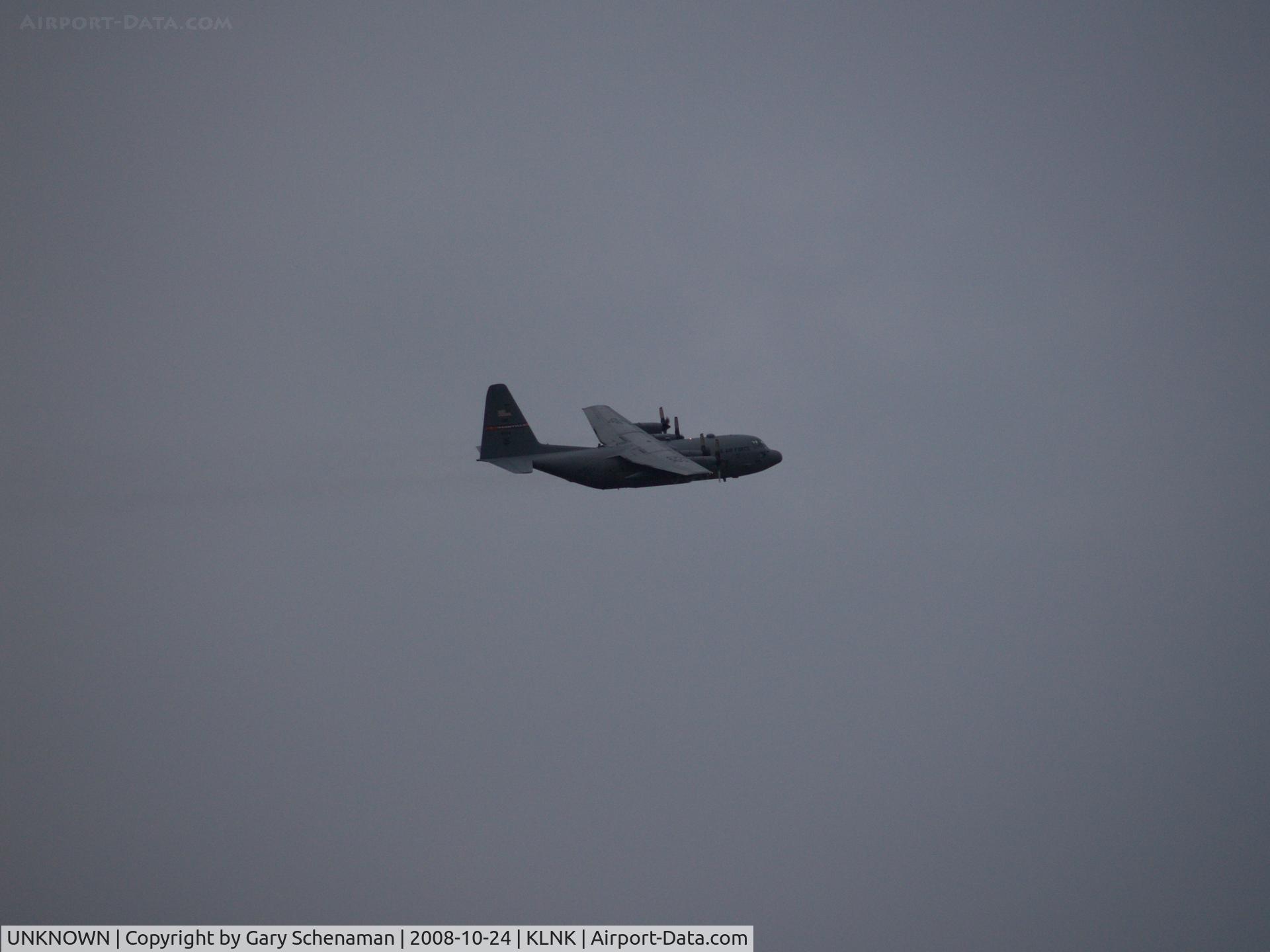 UNKNOWN, , I was taking a picture of a hawk and this transport plane just took off