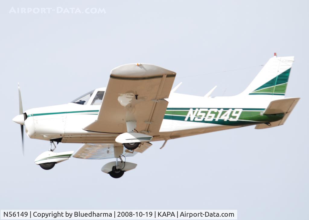 N56149, 1973 Piper PA-28-140 Cherokee C/N 28-7325579, On final approach to 17L.