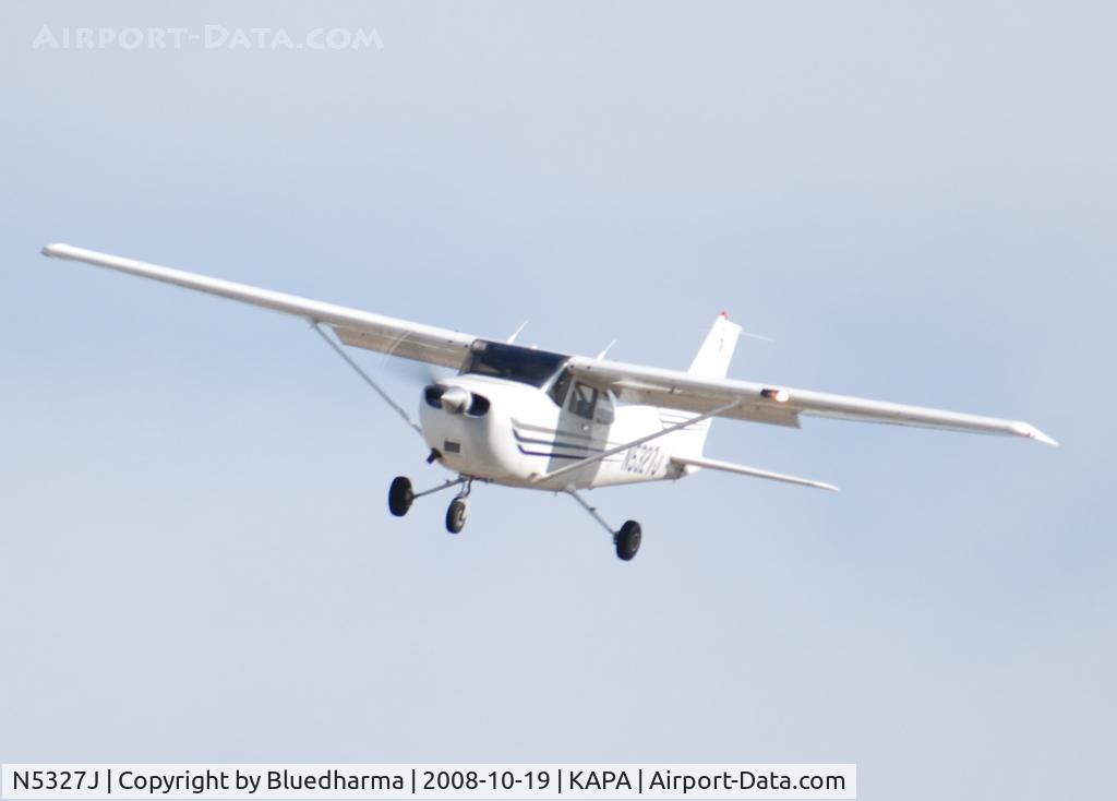 N5327J, 2003 Cessna 172S C/N 172S9356, On final approach to 17L.