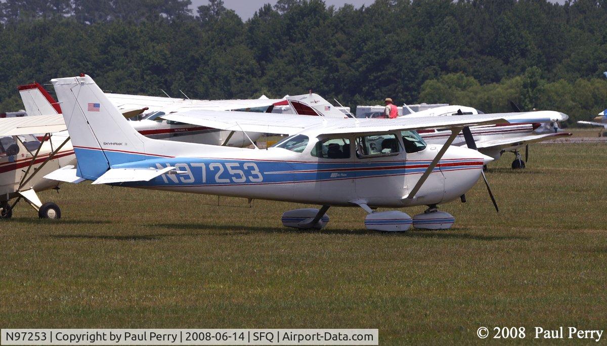N97253, 1984 Cessna 172P C/N 17276167, One of the many Cessnas on the field