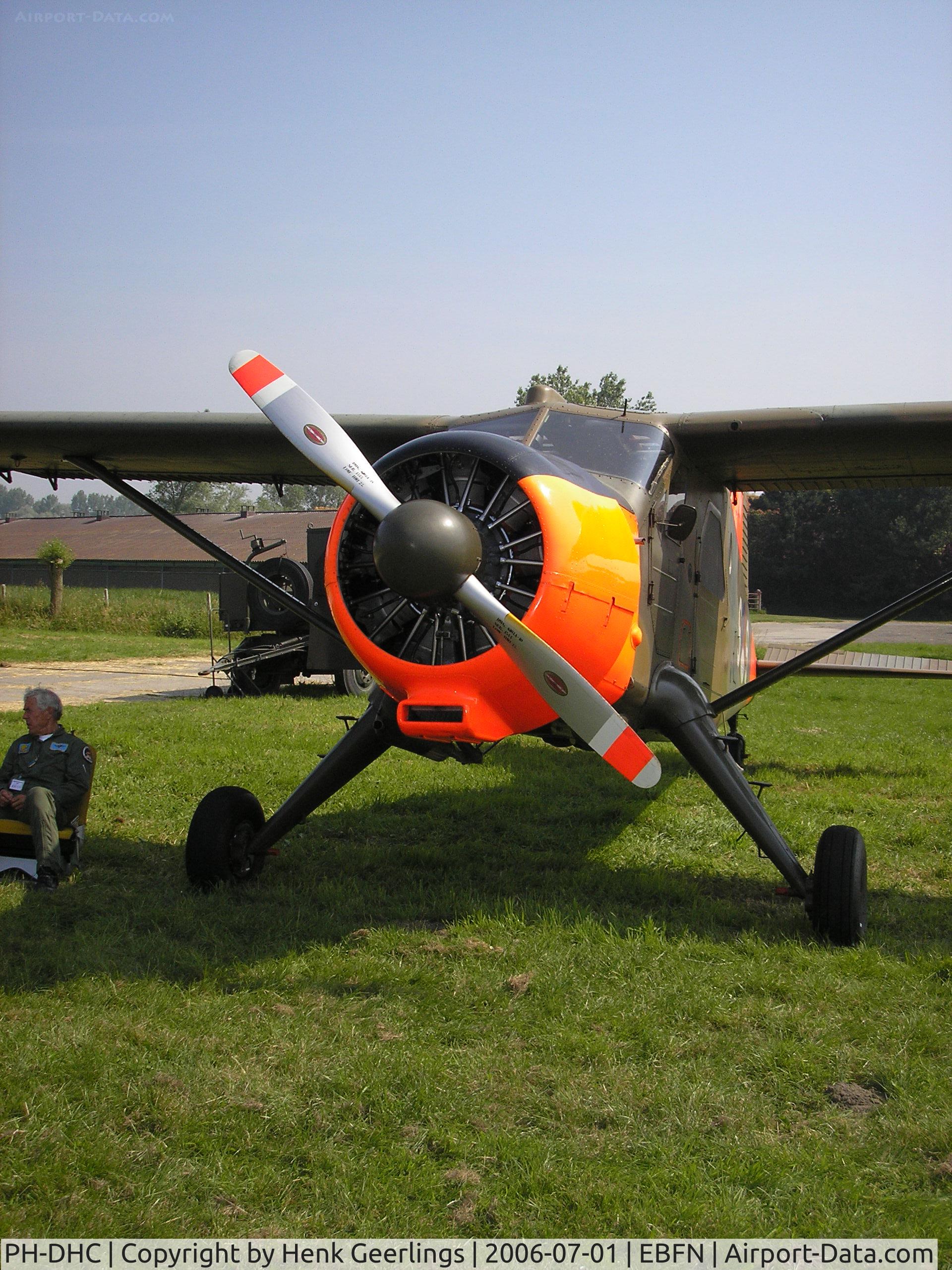 PH-DHC, 1955 De Havilland Canada U-6A Beaver C/N 965/1623, Belgian Defence Day - Koksijde 2006