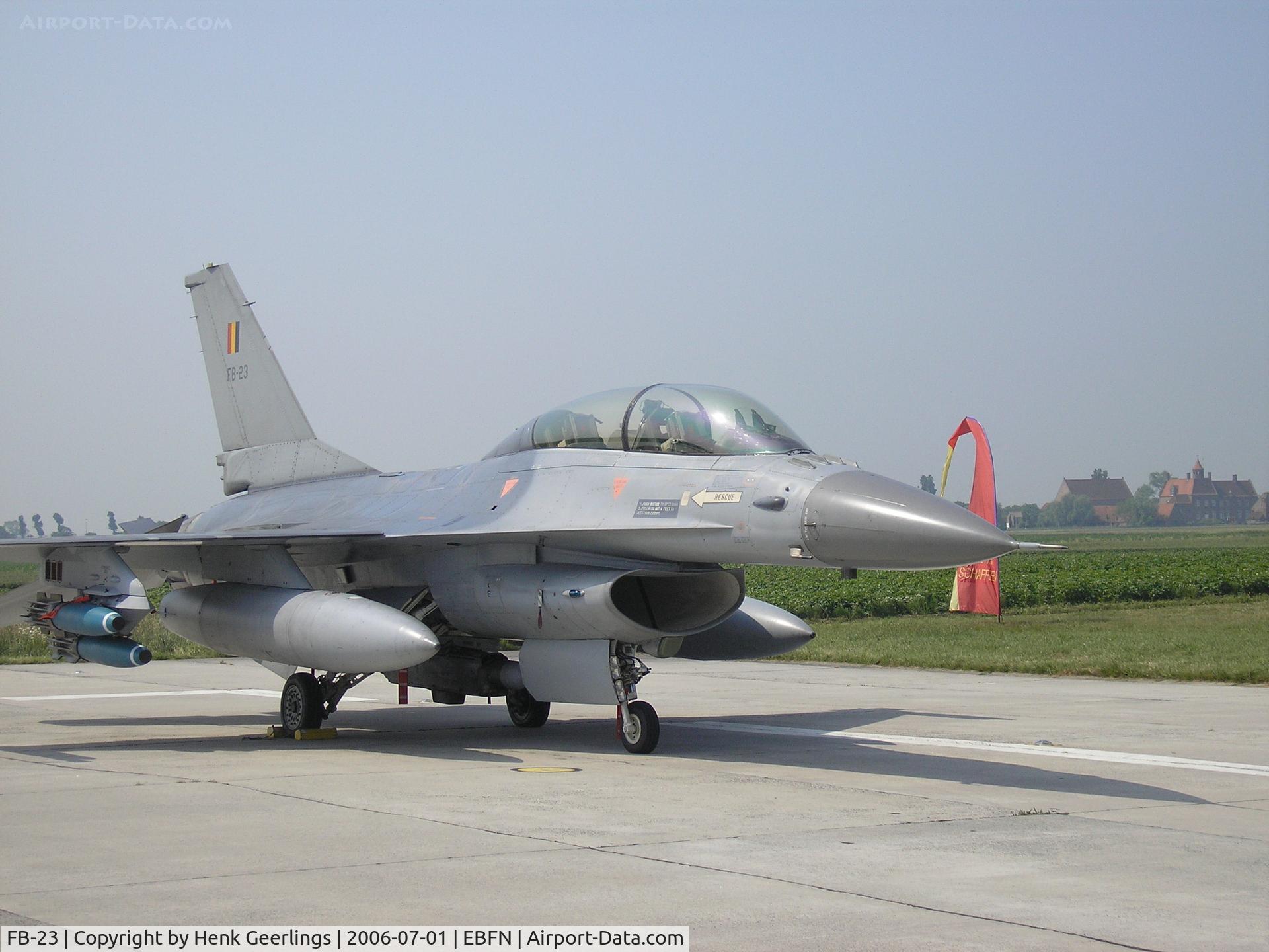 FB-23, 1990 SABCA F-16B Fighting Falcon C/N 6J-23, Koksijde Air Base Openday , 01 jul 2006