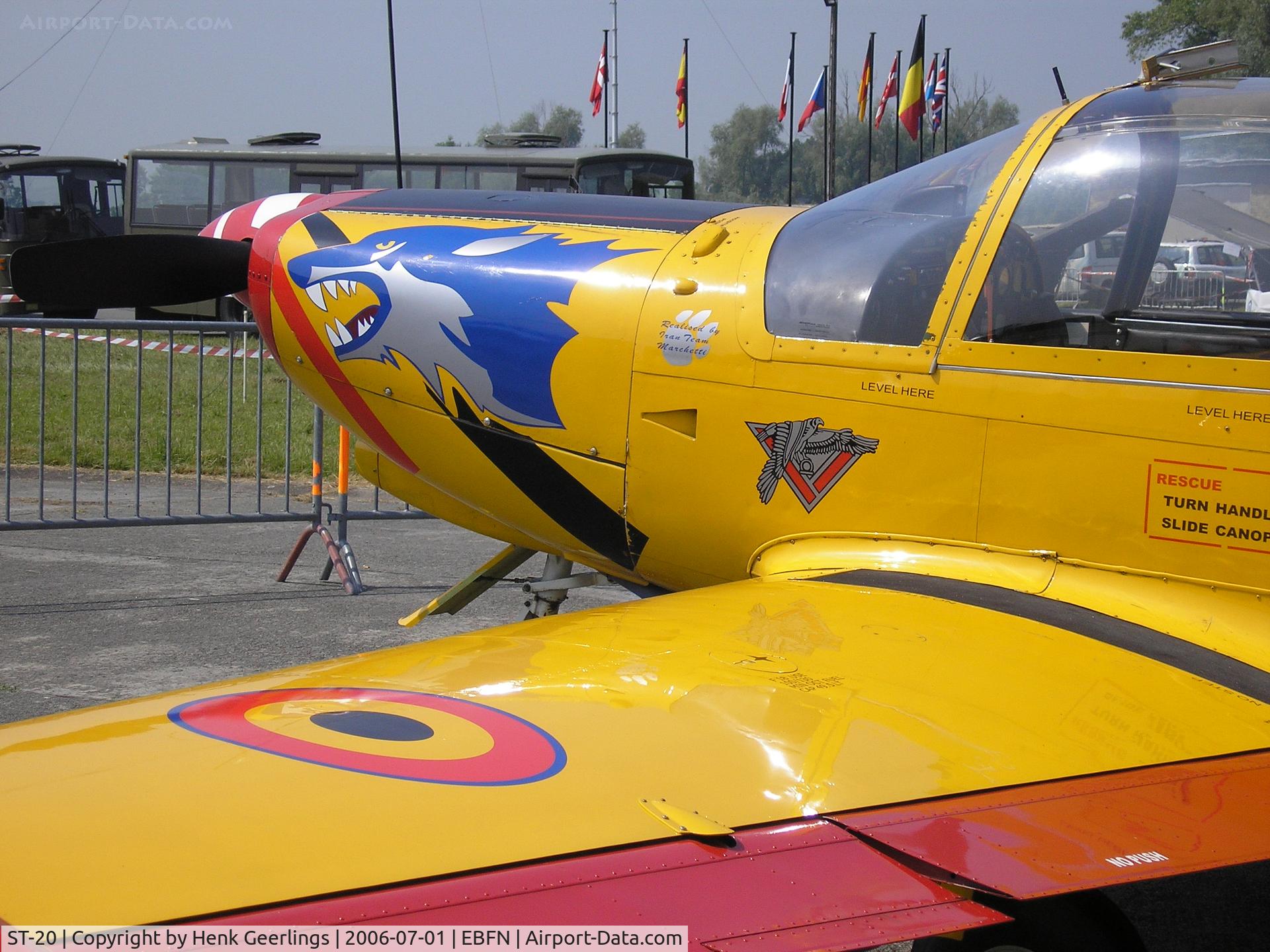 ST-20, SIAI-Marchetti SF-260MB C/N 10-20, Koksijde Air Base Openday , 01 jul 2006