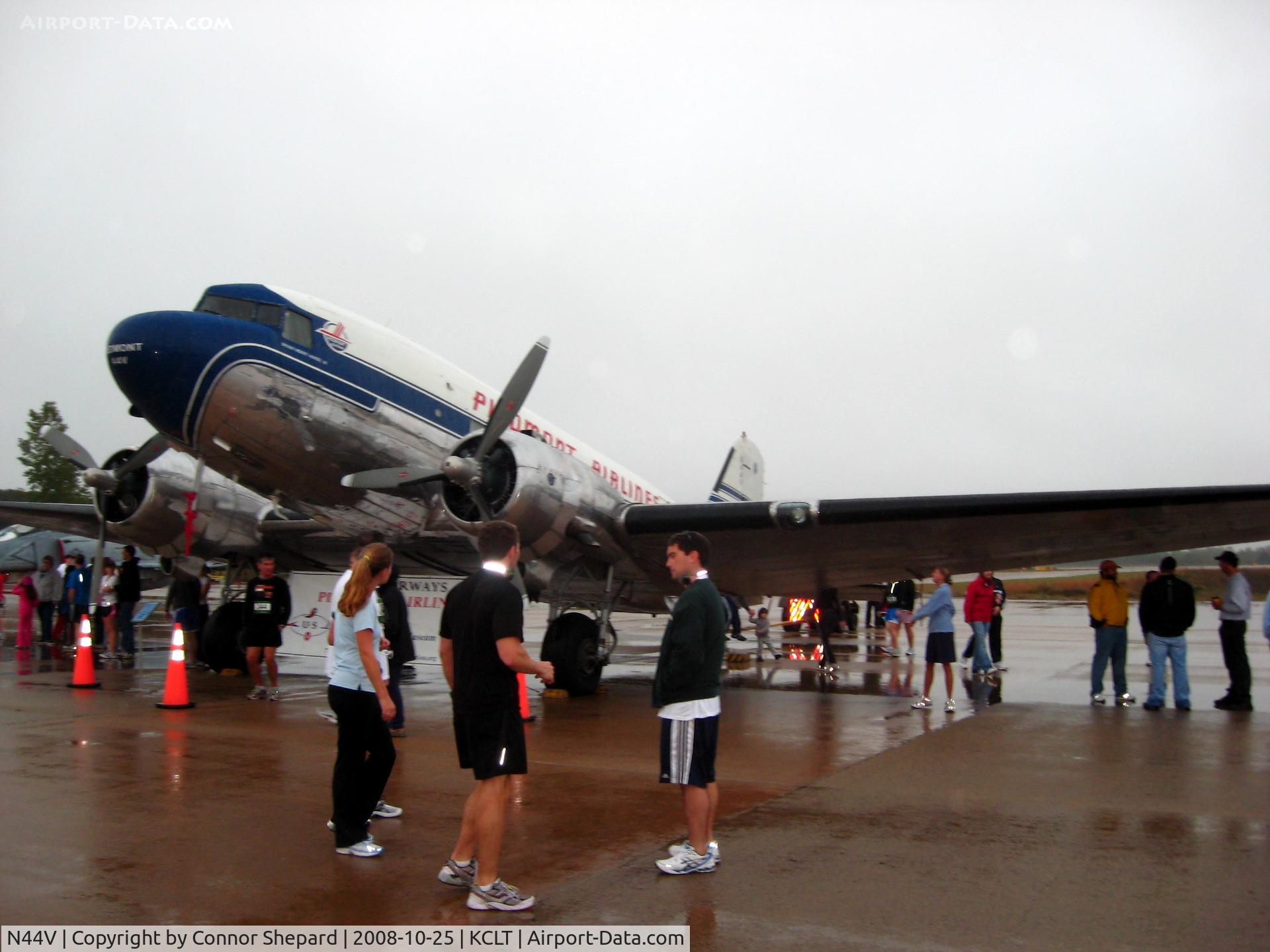 N44V, 1942 Douglas DC-3 C/N 4545, Douglas DC-3