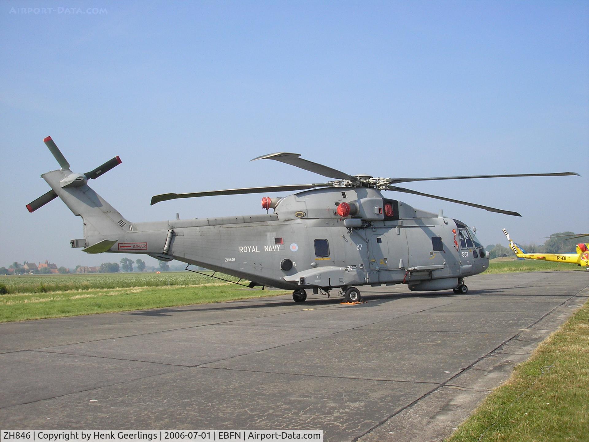 ZH846, AgustaWestland EH-101 Merlin HM1 (Mk111) C/N 50109/RN26, Koksijde Air Base Openday , 01 jul 2006