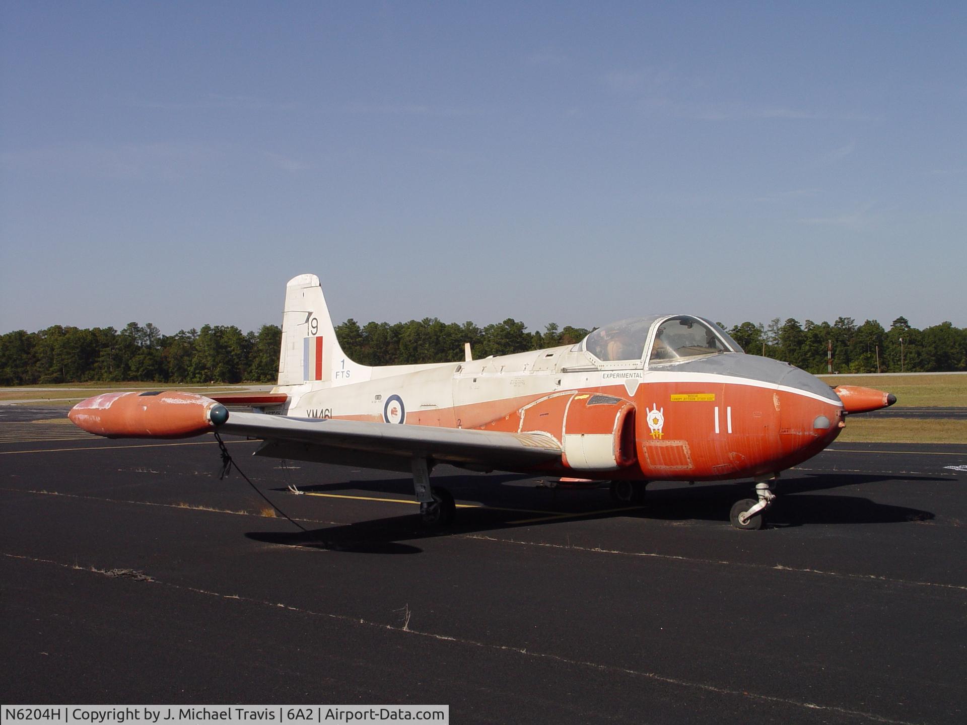 N6204H, 1960 Hunting P-84 Jet Provost T.3A C/N PAC/W/9269, Provost at 6A2.  Rare sight in the USA.