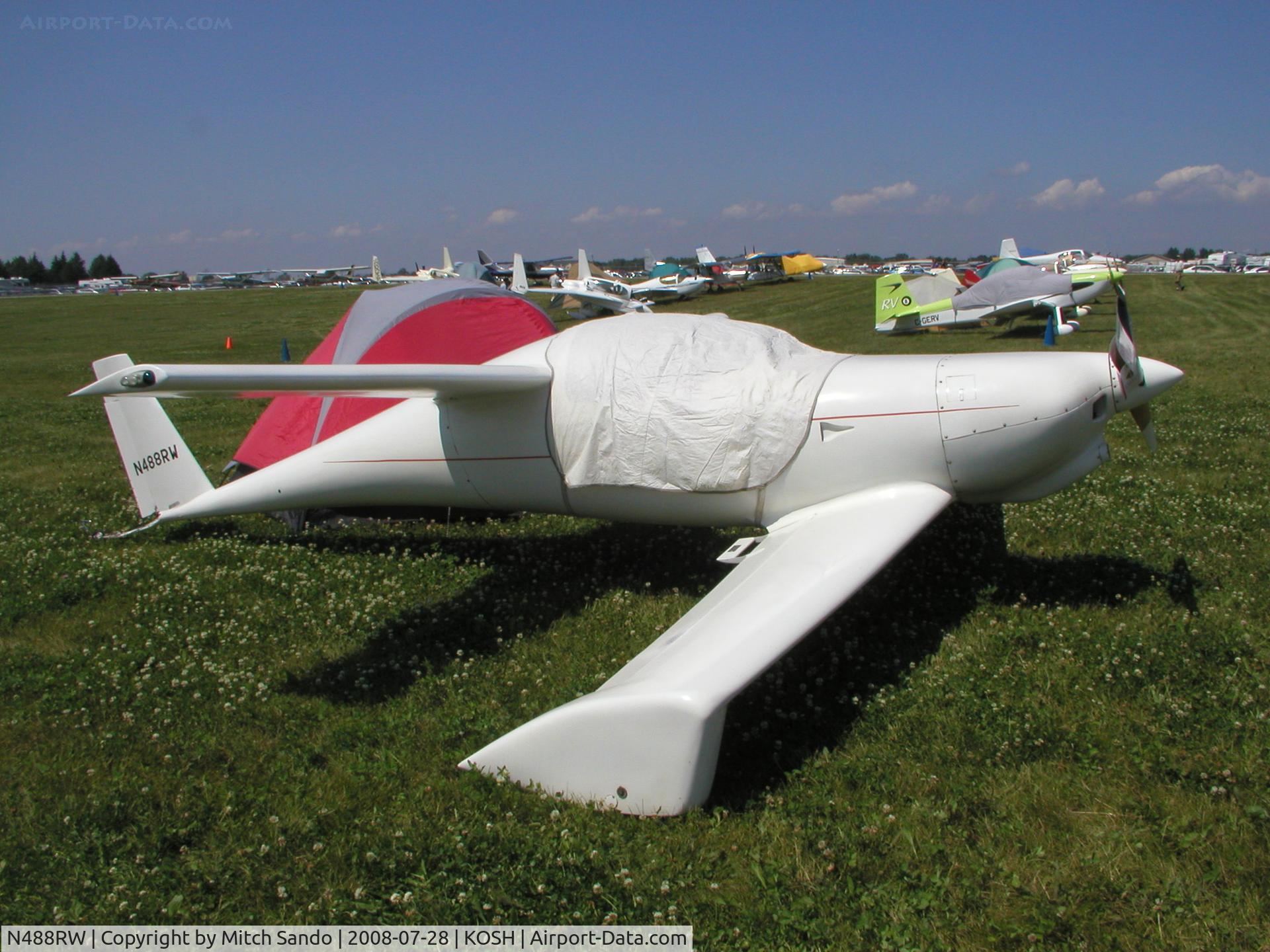 N488RW, QAC Quickie Q200 C/N 2718, EAA AirVenture 2008.