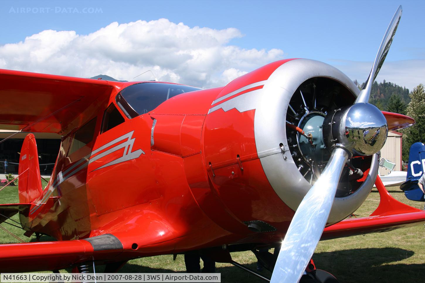 N41663, Beech E17L C/N 196, I dont usually do shots like this but the aircraft was perfectly positioned in the sun