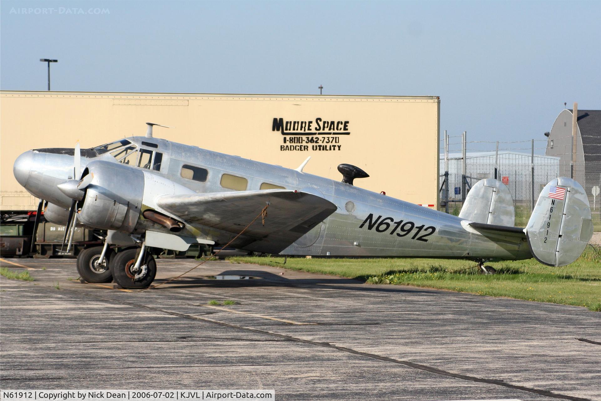 N61912, Beech 18D C/N 134706, /