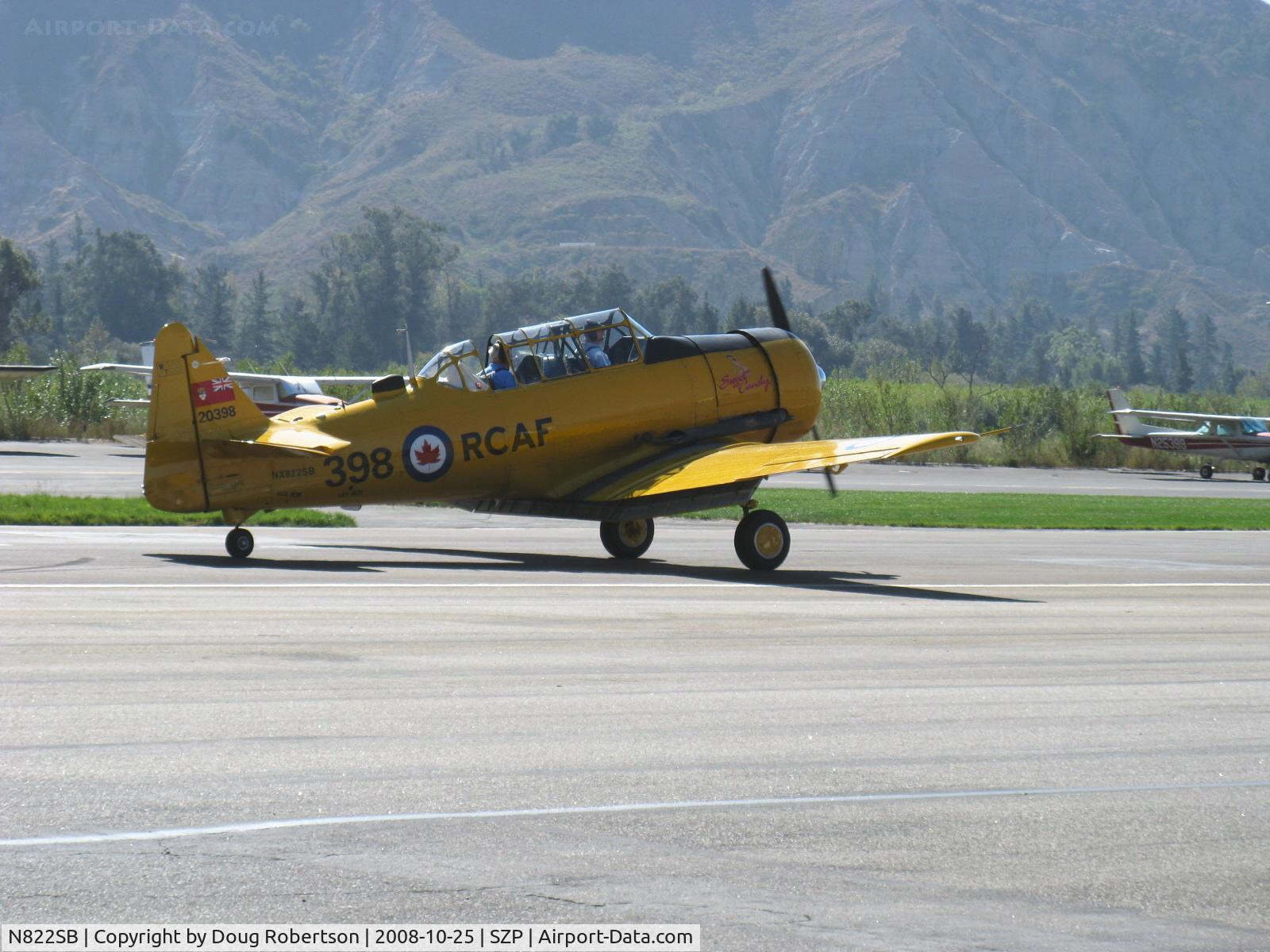 N822SB, 1952 Canadian Car & Foundry Harvard MK IV C/N CCF4-189, 1952 Canadian Car & Foundry HARVARD Mk. IV 'Sweet Candy', P&W R-1340 WASP 600 Hp, landing roll Rwy 22