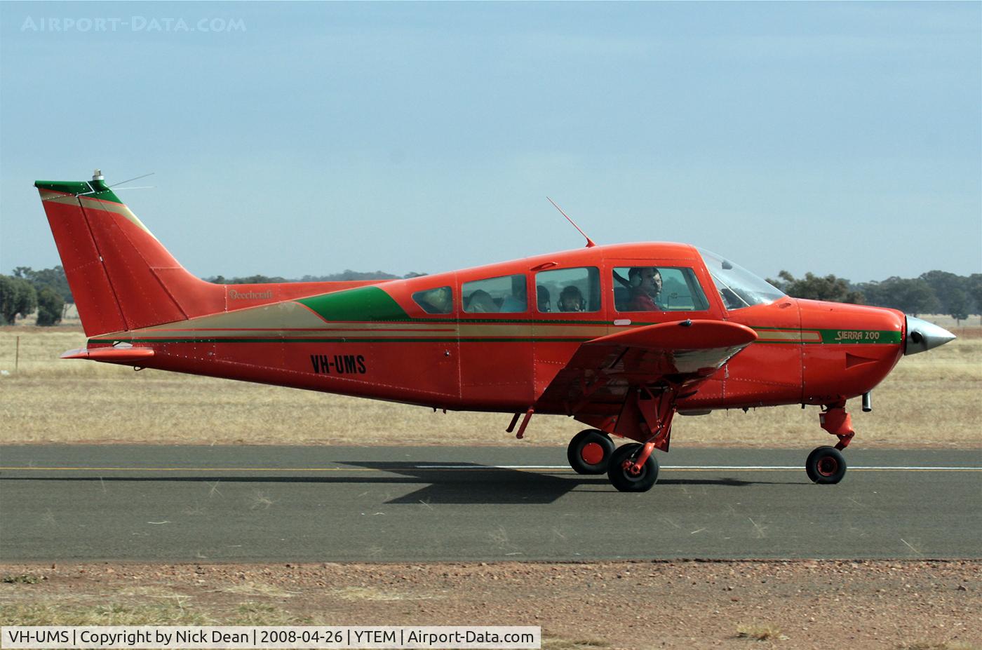 VH-UMS, 1977 Beech C24R C/N MC-483, /