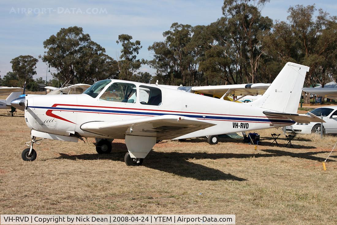 VH-RVD, 1962 Beech 35-B33 Debonair C/N CD-458, /