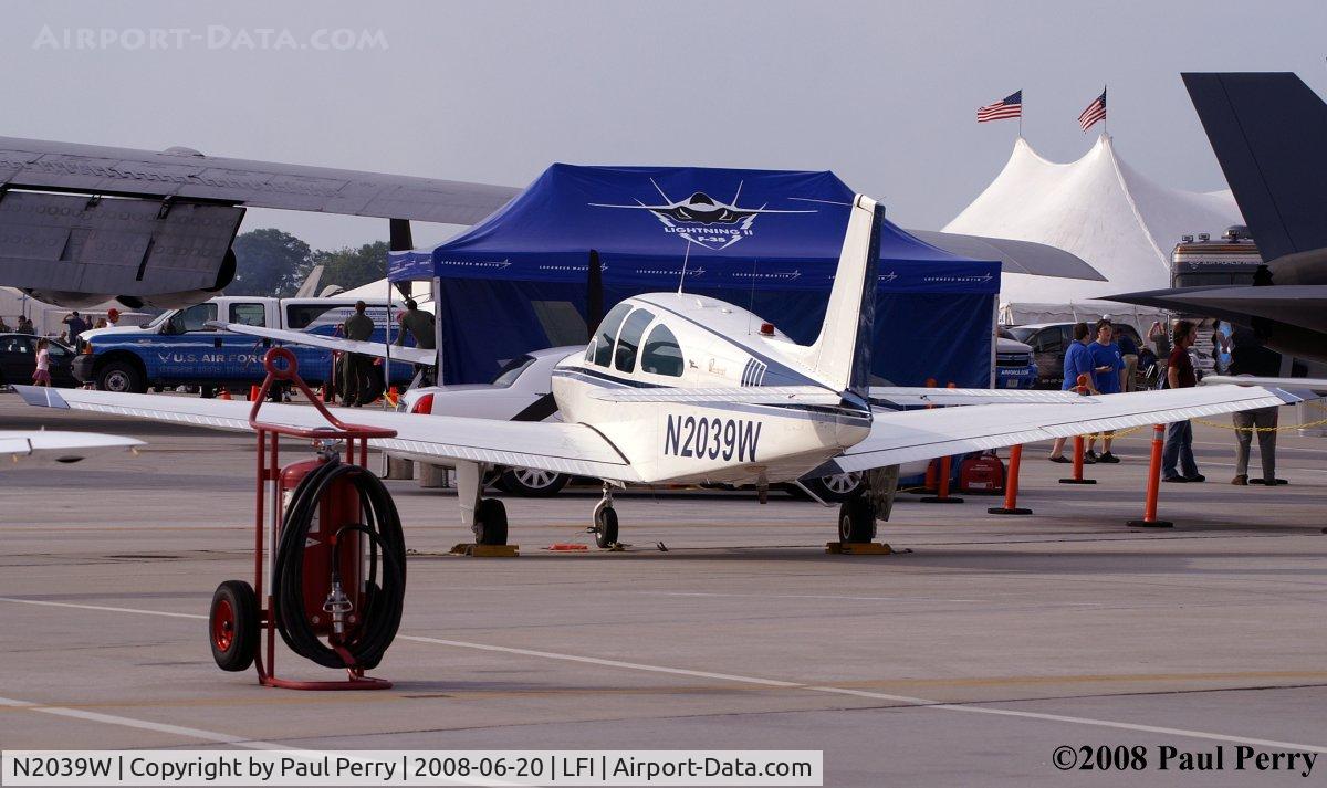 N2039W, 1965 Beech 35-C33 Debonair C/N CD-969, Visiting the airshow, at least for the evening