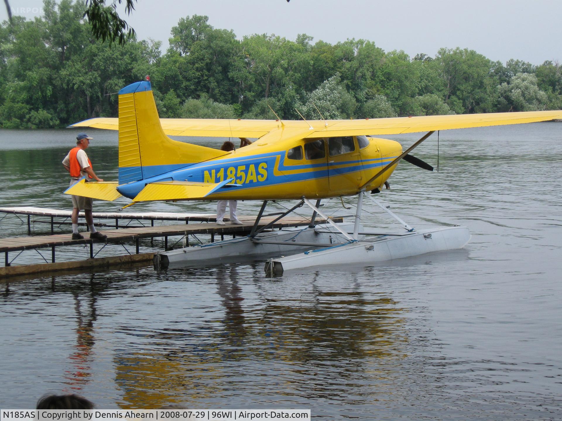 N185AS, 1976 Cessna A185F Skywagon 185 C/N 18502950, OSH 2008