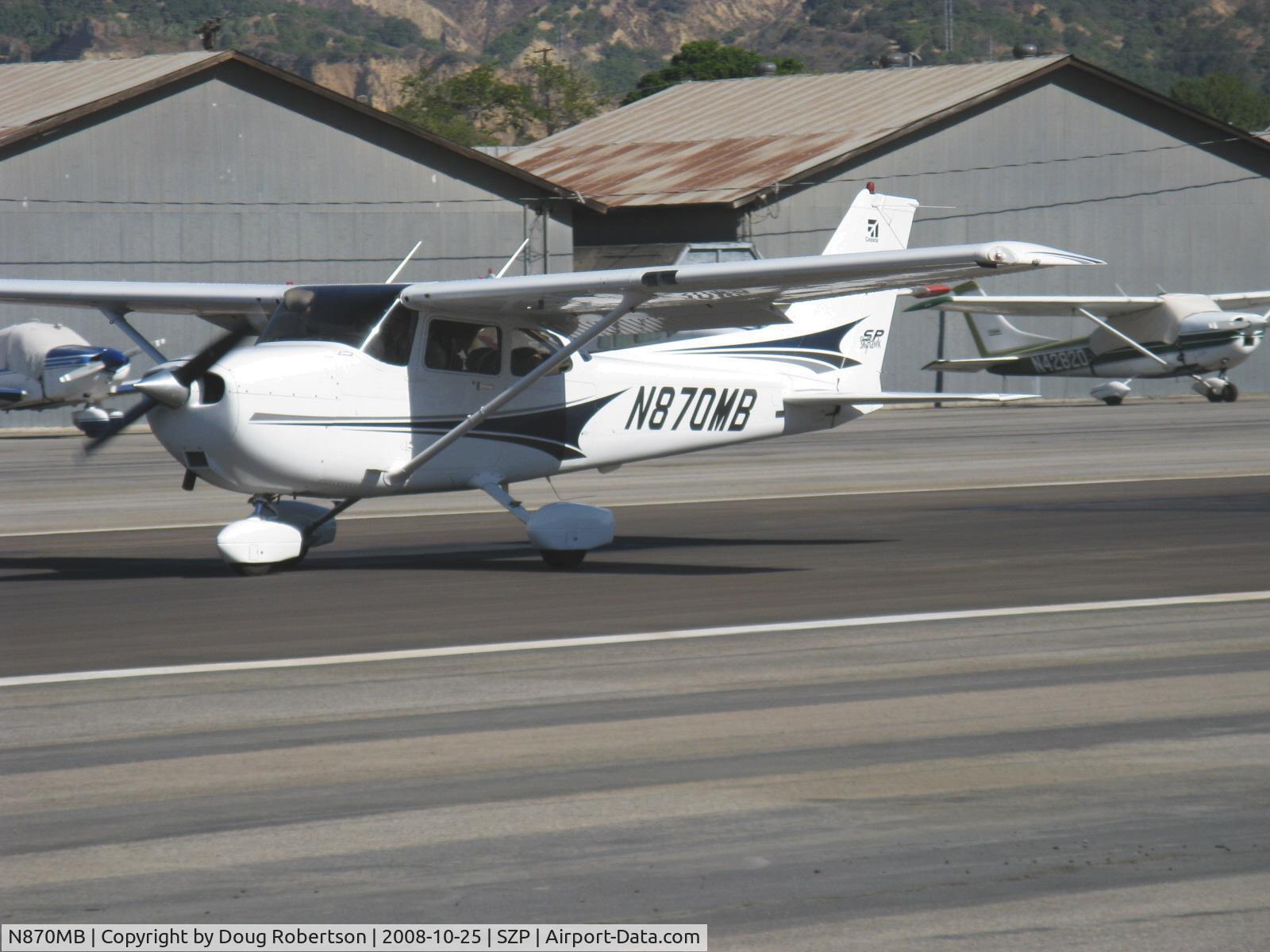 N870MB, 2004 Cessna 172S C/N 172S9725, 2004 Cessna 172S SKYHAWK SP, Lycoming IO-360-L2A 180 Hp. landing Rwy 22
