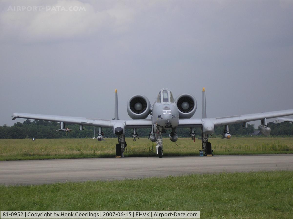 81-0952, 1981 Fairchild Republic A-10A Thunderbolt II C/N A10-0647, Dutch AF Openday, Volkel AFB , 2007  USAF