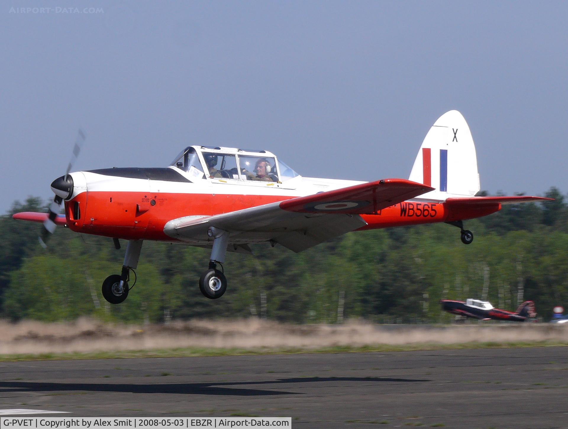 G-PVET, 1950 De Havilland DHC-1 Chipmunk T.10 C/N C1/0017, De Havilland Canada DHC-1 Chipmunk 22 G-PVET painted as Army WB565/X