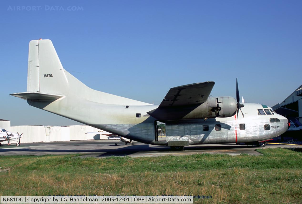 N681DG, 1954 Fairchild C-123K (C-123B Provider) C/N 20130, C-123K 54-0681 N681DG at Opa Locka