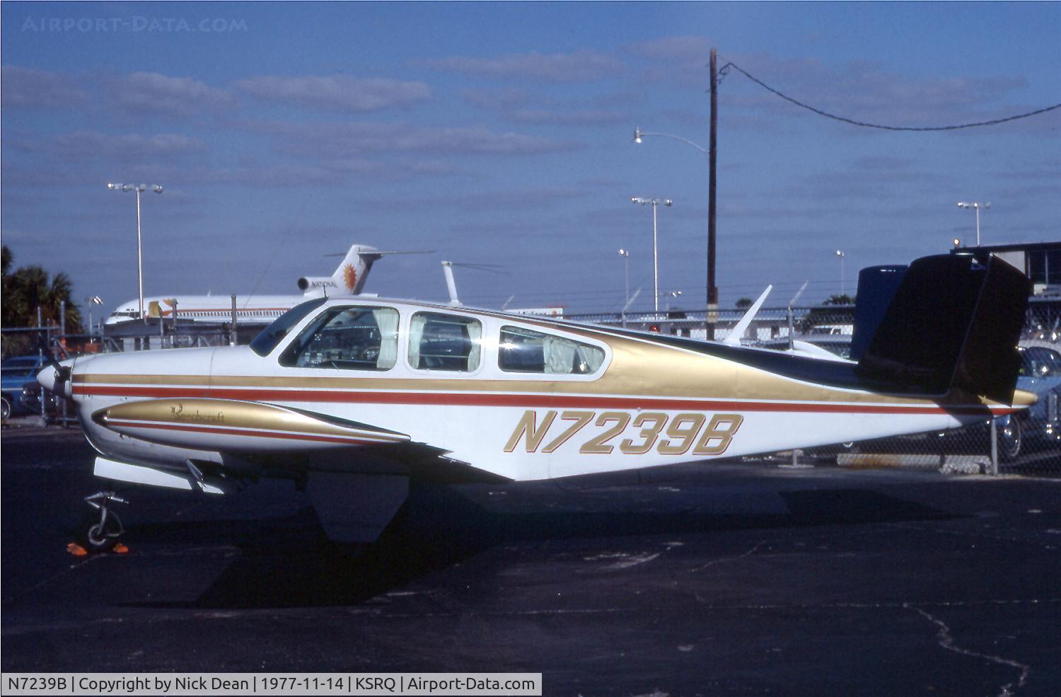 N7239B, 1958 Beech J35 Bonanza C/N D-5594, Wish I had shot the NA 727 in the background!