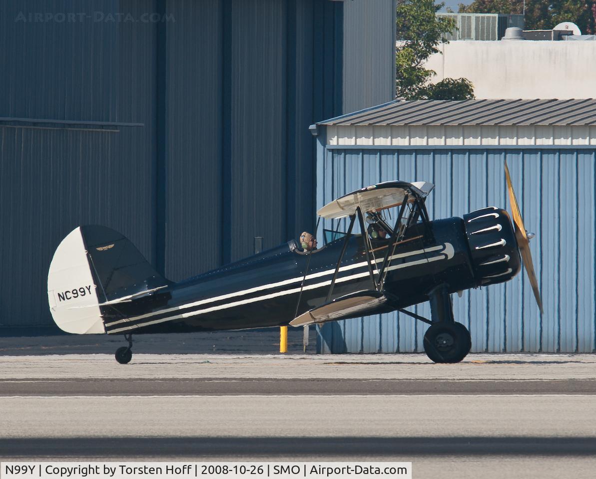 N99Y, 1986 Waco YMF C/N F5-002, NC99Y taxiing