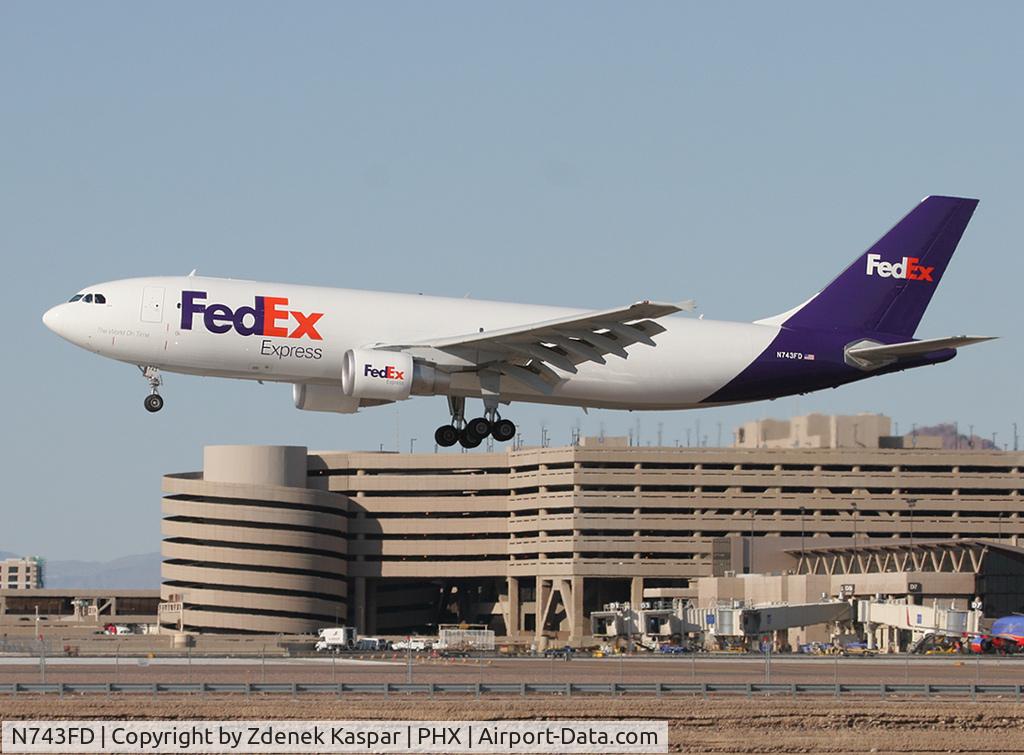 N743FD, 1992 Airbus A300B4-622R C/N 630, Sky Harbor PHX