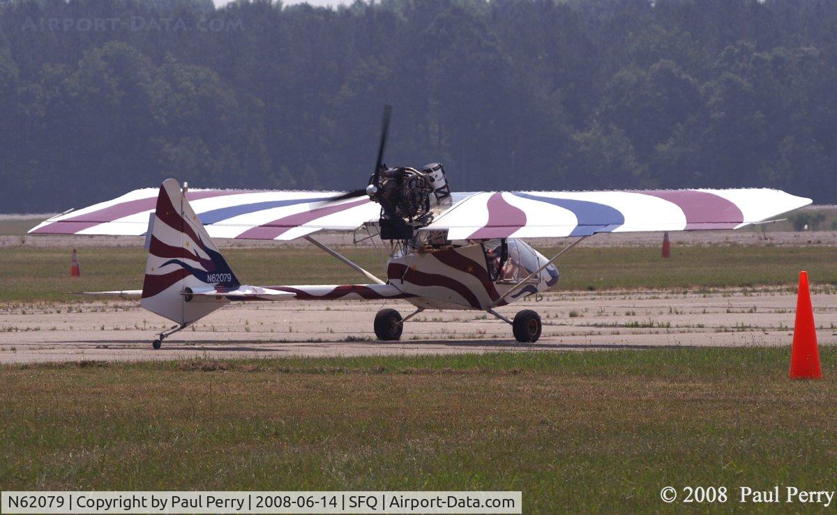 N62079, 1994 Kolb Twinstar Mk III C/N GDE123, Moving out onto the taxiway
