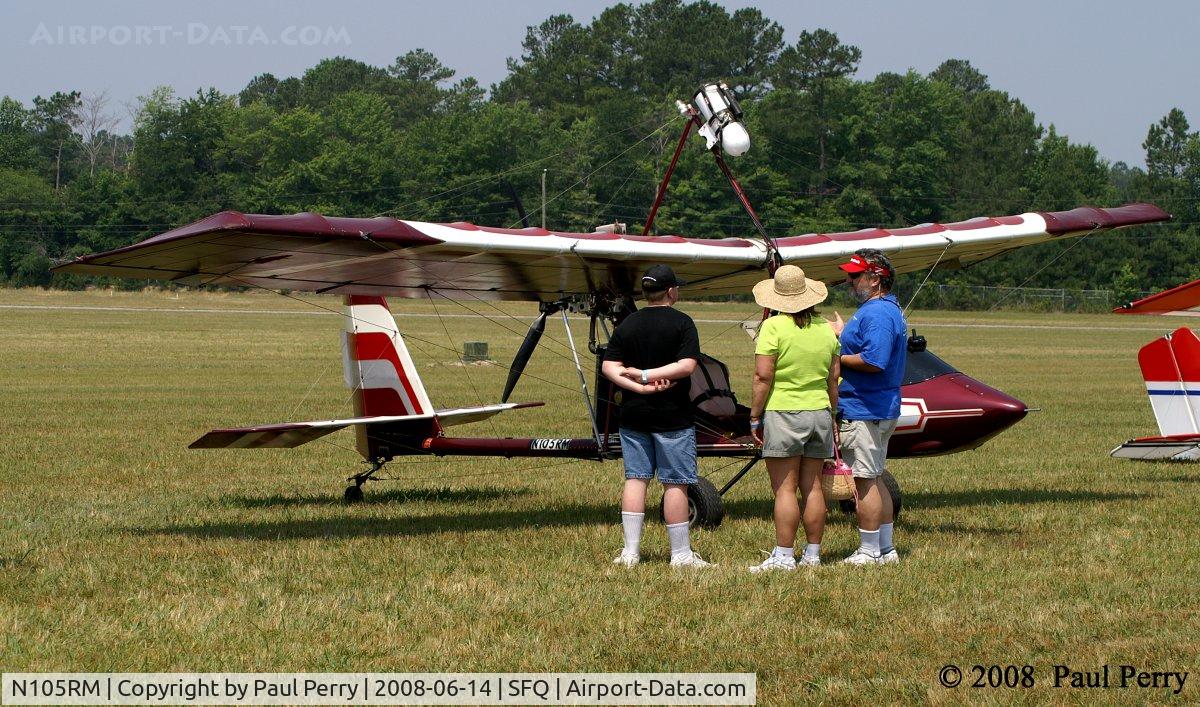 N105RM, 1991 Maxair Drifter C/N DR 898 RL, Garnering some interest at the fly-in
