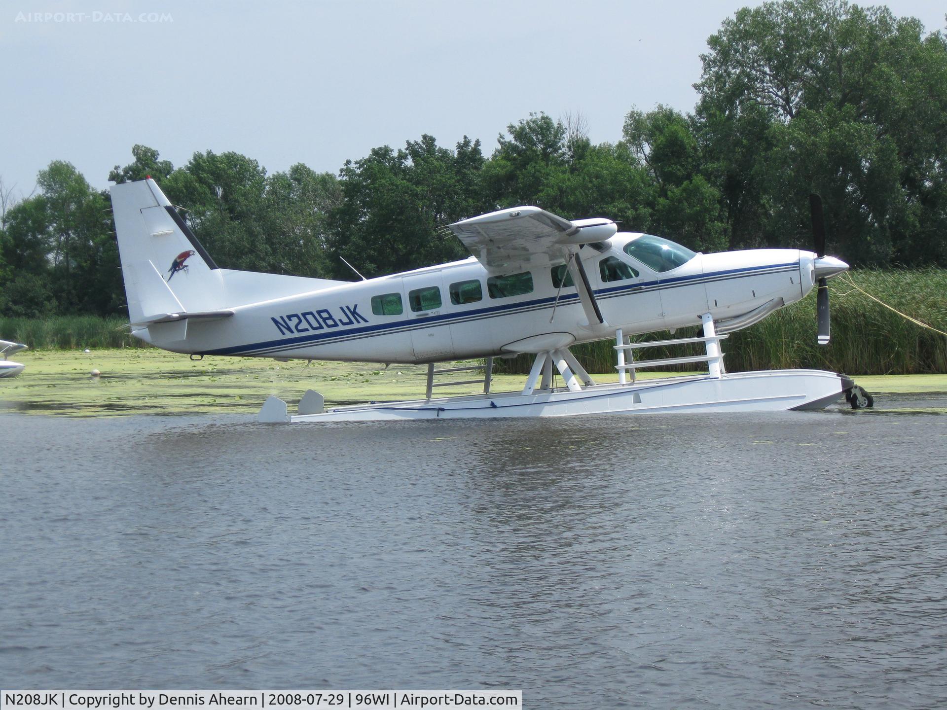 N208JK, 1998 Cessna 208 Caravan I C/N 20800281, OSH 2008