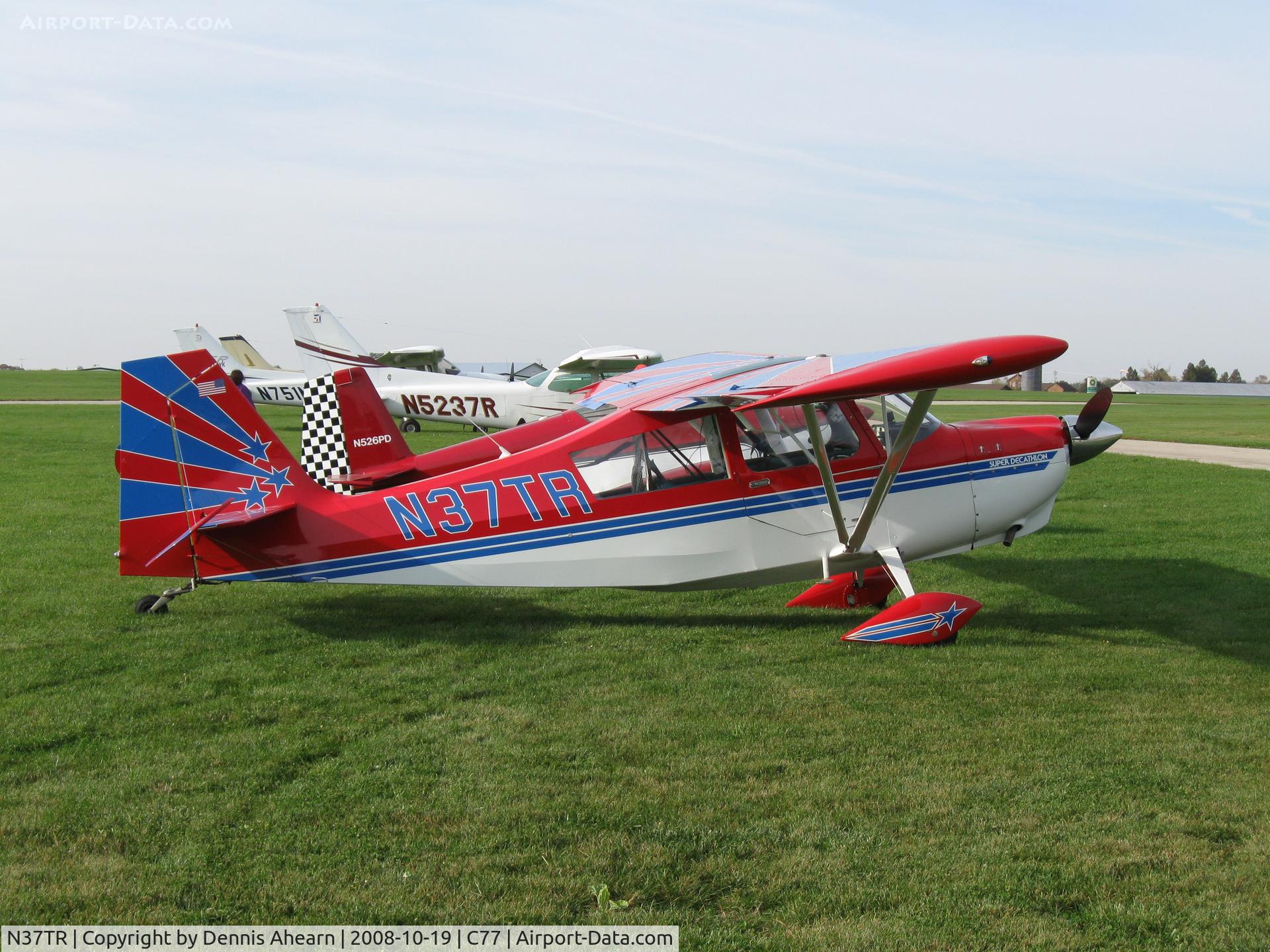 N37TR, 1996 American Champion 8KCAB Super Decathlon C/N 775-96, Poplar Grove,IL