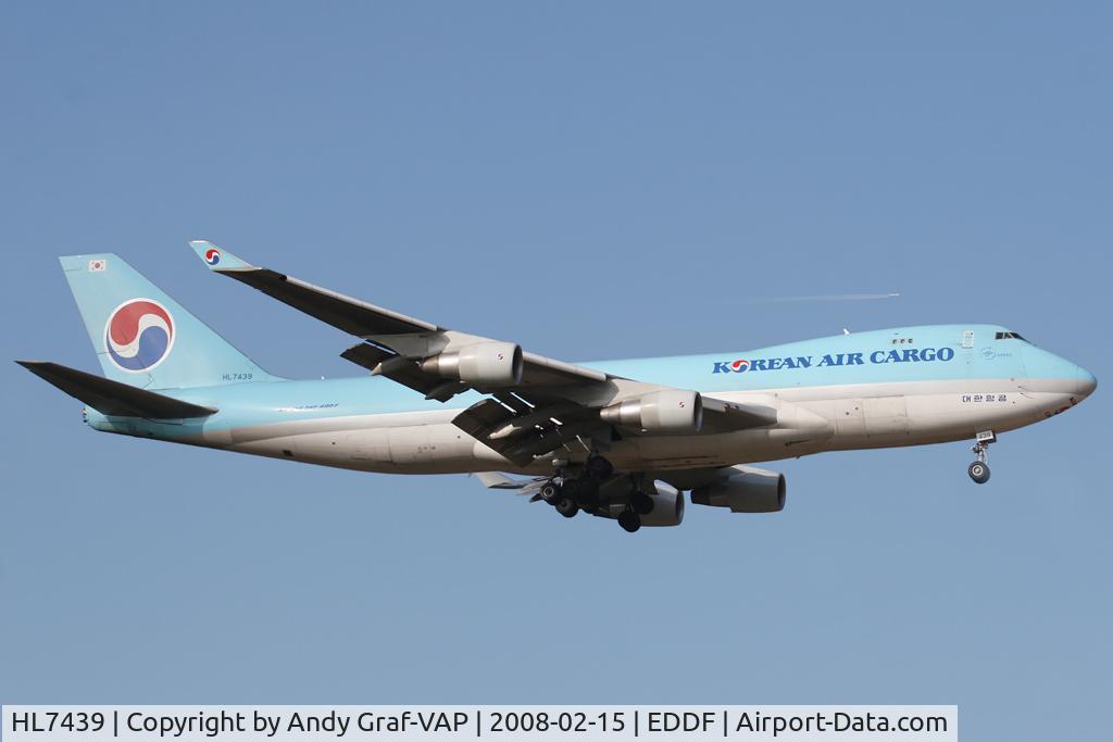 HL7439, 2003 Boeing 747-4B5F/SCD C/N 33516, Korean Air 747-400